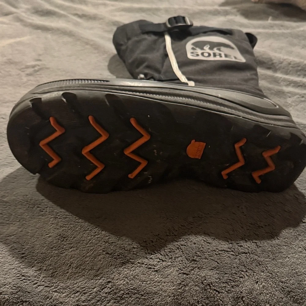 Sorel Adult Black Snow Boots